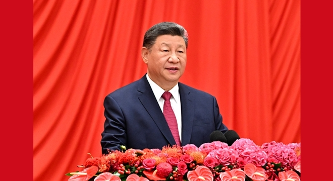 習近平等黨和國家領導人出席慶祝中華人民共和國成立76周年招待會